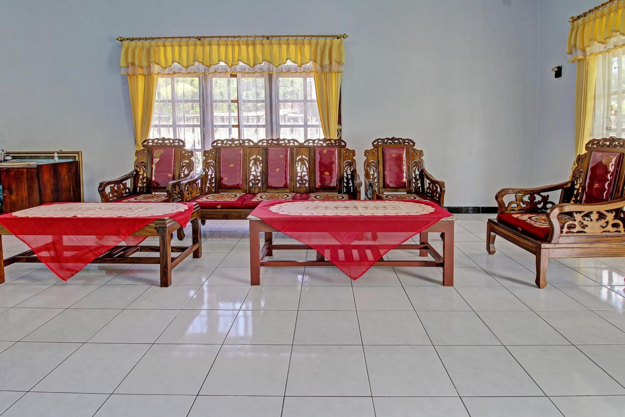 Spot On 91214 Desa Wisata Pandean 호텔 Trenggalek 외부 사진
