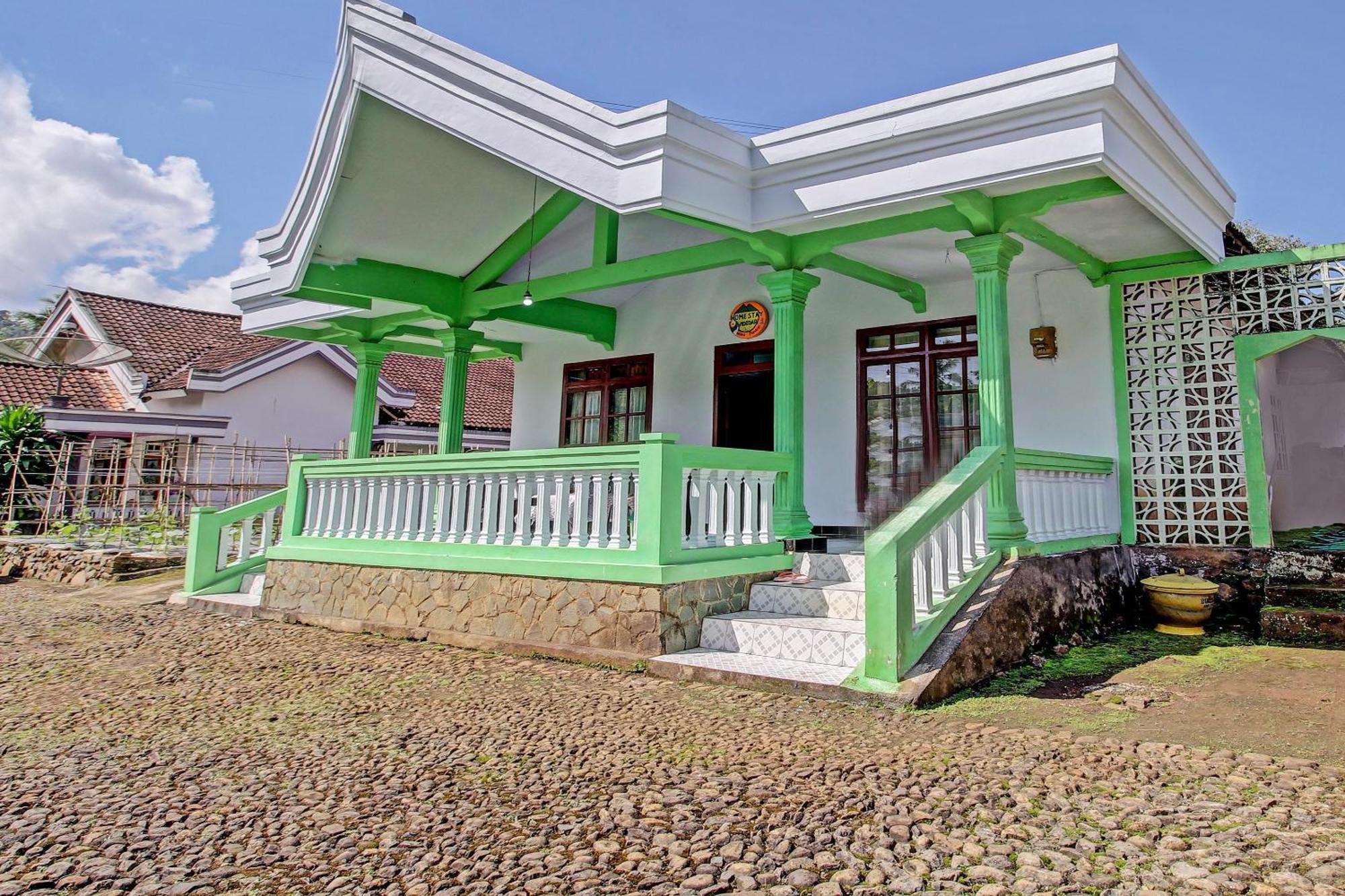Spot On 91214 Desa Wisata Pandean 호텔 Trenggalek 외부 사진